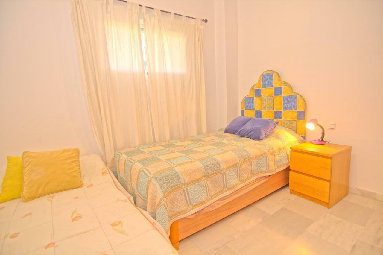 Isla Soleada Apt Sitio de Calahonda Luaran gambar